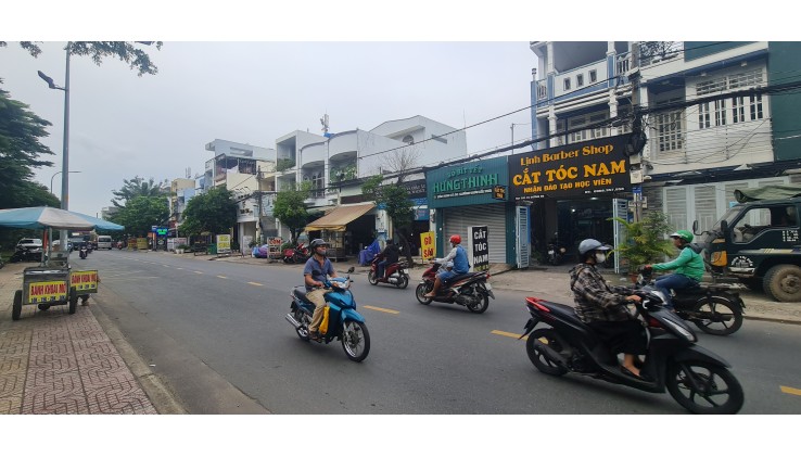 HIẾM-Cho thuê nhà MẶT TIỀN D9 100m2, 1Lầu- GẦN TRƯỜNG CAO ĐẲNG